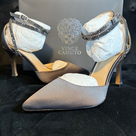 Vince Camato Pumps - Picture 1 of 1